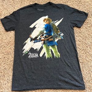 BRAND NEW exclusive Legend of Zelda Breath of the Wild men’s graphic tee, size M